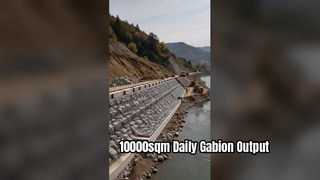 Gabion mesh adalah sangkar kawat heksagonal yang diisi dengan batu。