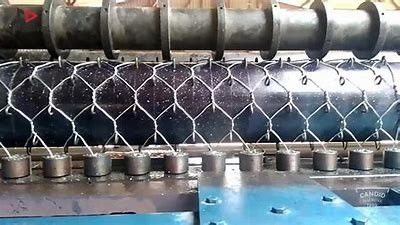 Beli Besi galvanis 2 Twist 3 Cross Hexagonal Gabion Making Machine pembuatan online