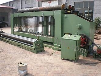 Beli Mesin Wire Mesh Tenun Heksagonal Profesional Untuk Industri Kimia pembuatan online